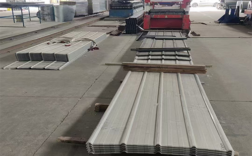 乌兰彩钢岩棉板多少钱一平米？今日价格组成全解析