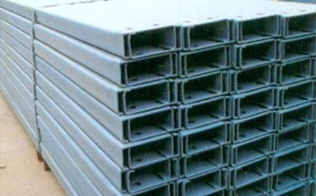 冷弯乌兰C型钢：建筑结构中的高效支撑与灵活应用之选